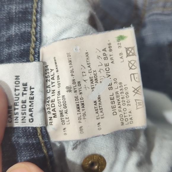 Diesel Industry Denim Division Vintage 2001 Bootcut Faded Jeans Women's Size 29 - Picture 8 of 8